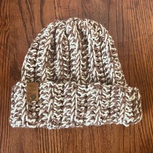 Urban Stitch Assassin Chunky Hat Beanie Crochet Handmade Brown White OS